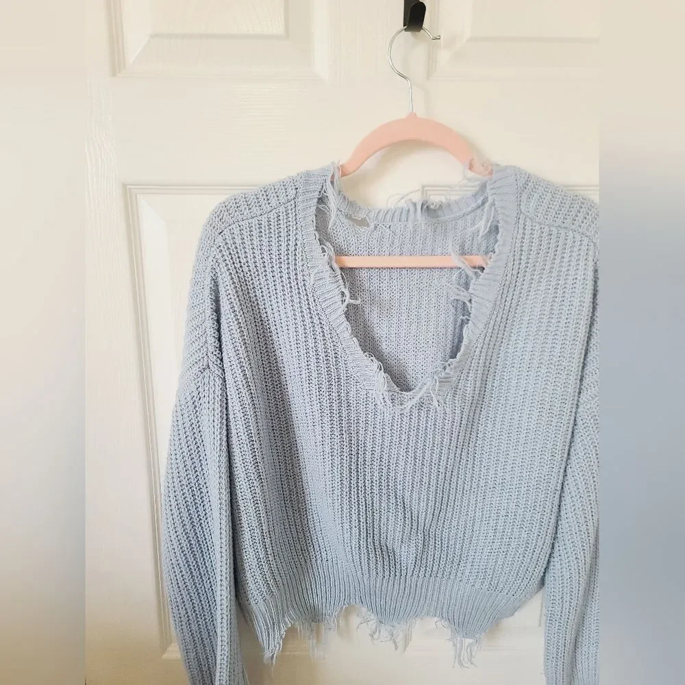 Boutique Light Blue Pastel Fringe V neck Knit Sweater M Crop Distressed